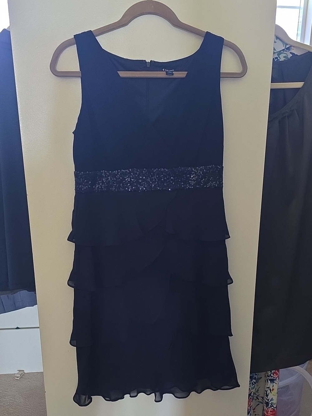 Navy Blue Sleeveless Tiered Chiffon Cocktail Dress with Sequin Waist